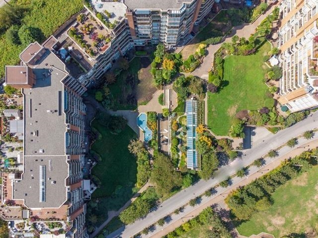 801 1470 PENNYFARTHING ROAD, Vancouver BC V6J 4X8