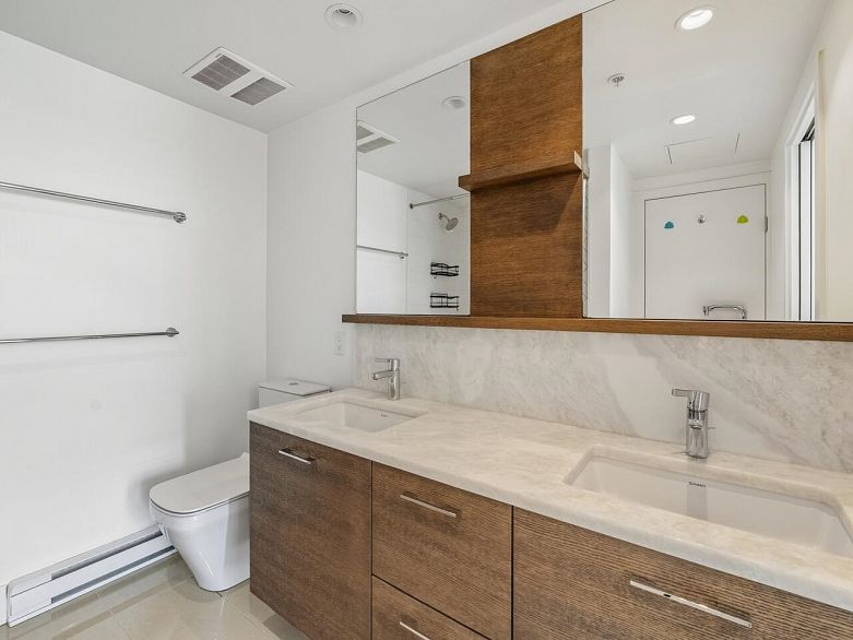 7837 Manitoba Street