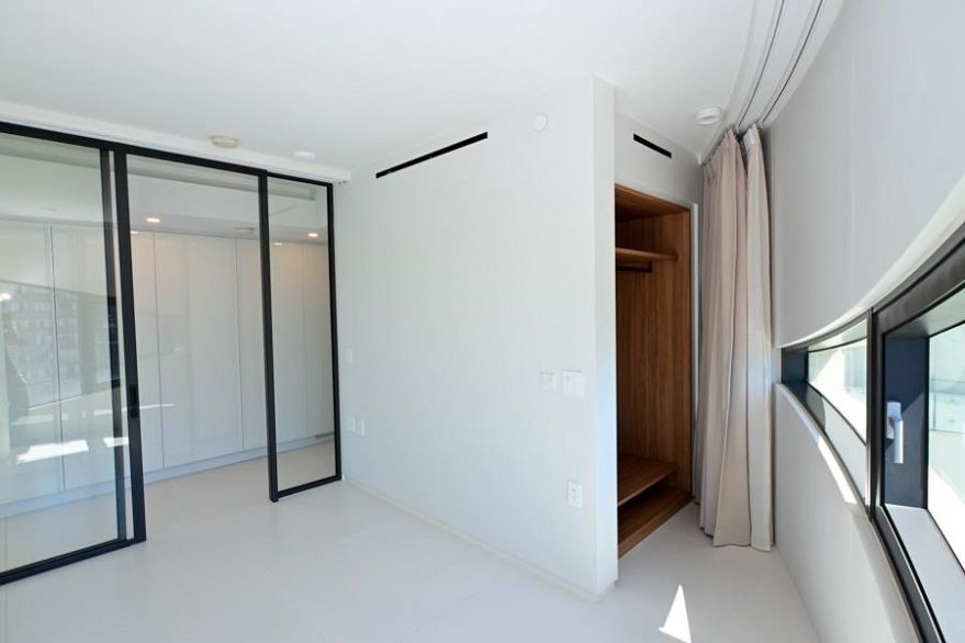 2204 1033 Nelson Street