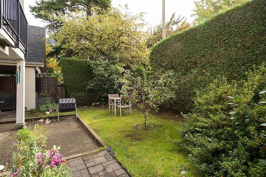 103 3199 Willow Street