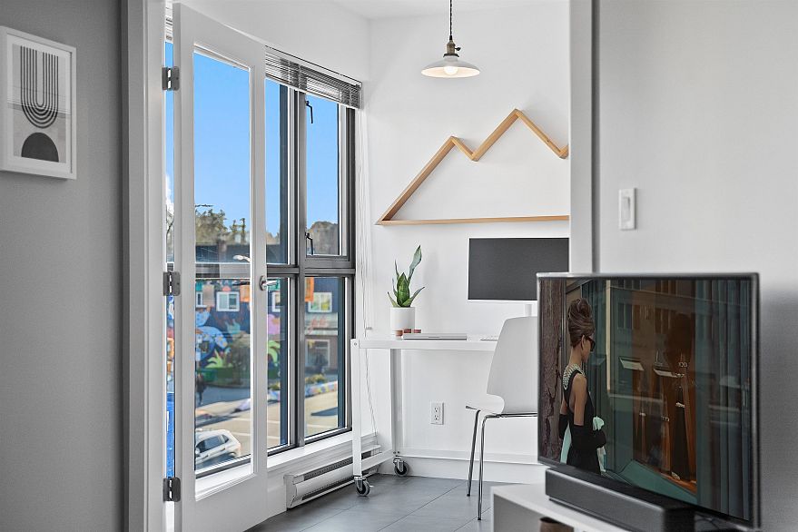 316 3228 Tupper Street