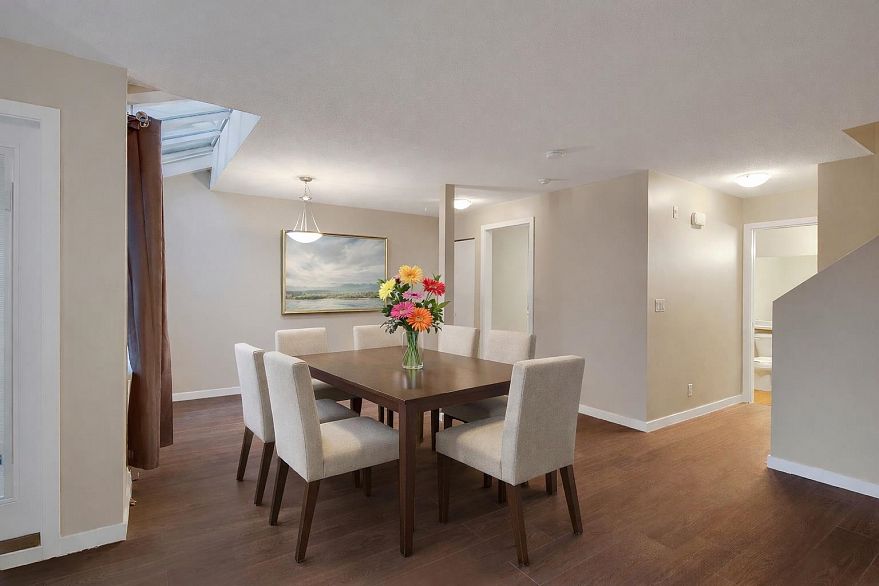 3380 Marquette Crescent