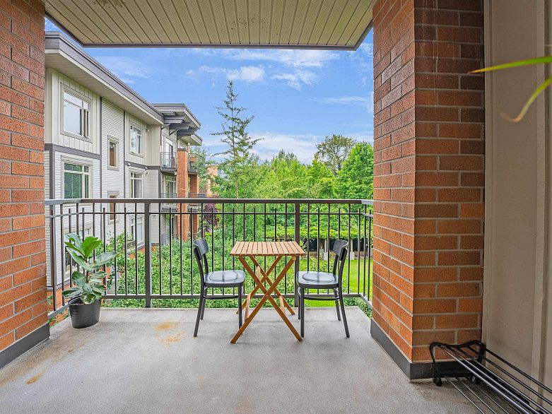 320 2280 Wesbrook Mall