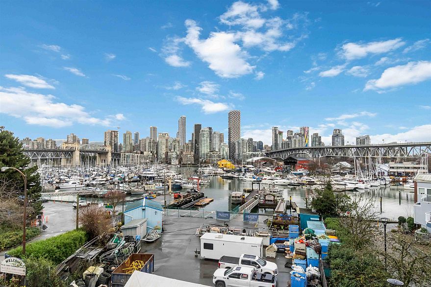 406 1510 W 1st Avenue