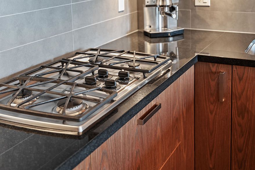 316 3228 Tupper Street