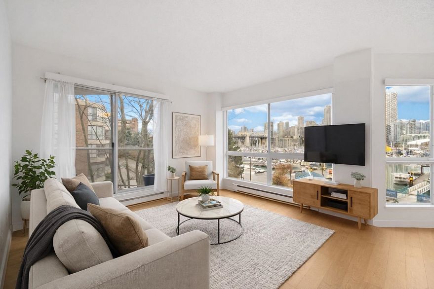 406 1510 W 1st Avenue