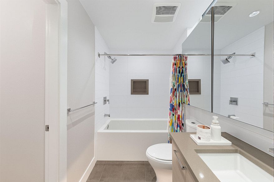 613 3451 Sawmill Crescent