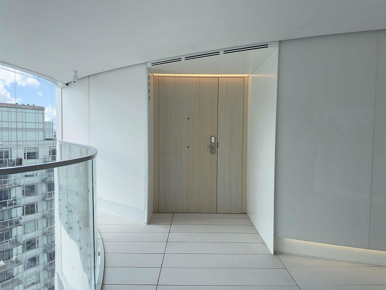 2204 1033 Nelson Street