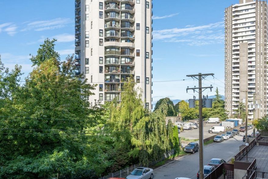 517 1040 PACIFIC STREET, Vancouver BC V6E 4C1