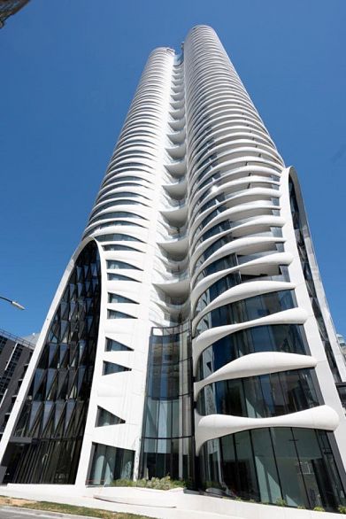 2204 1033 Nelson Street