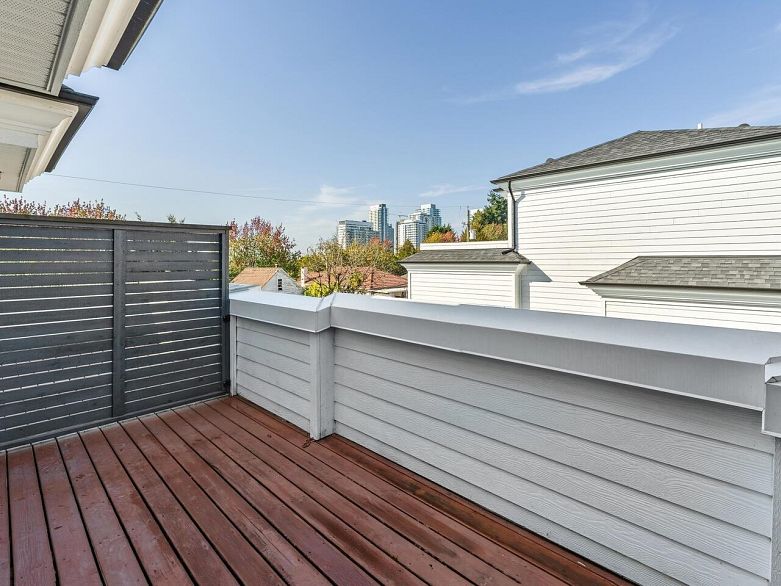 7837 Manitoba Street