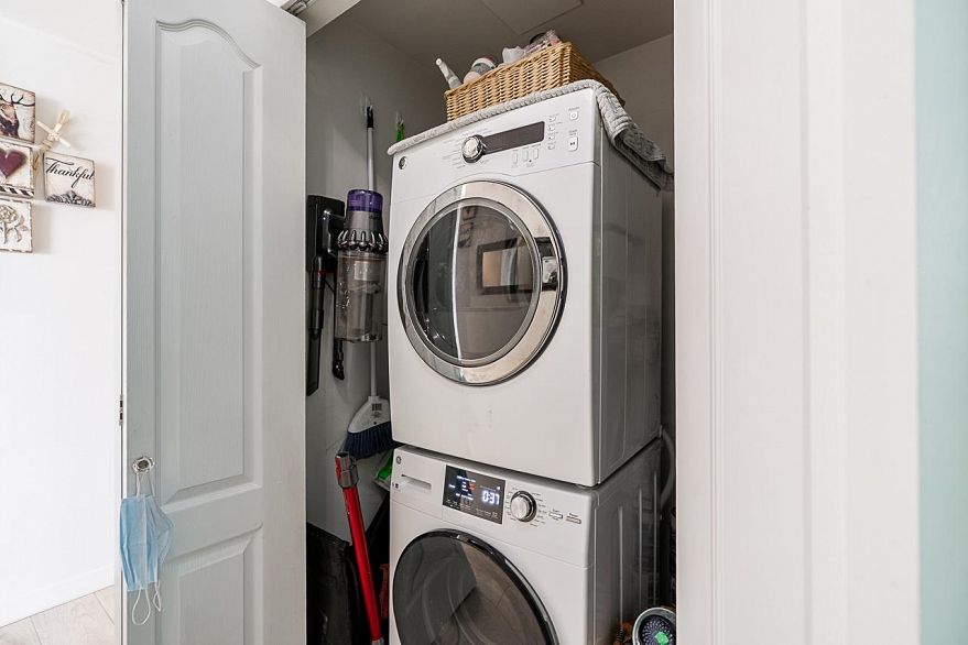 211 5625 Senlac Street