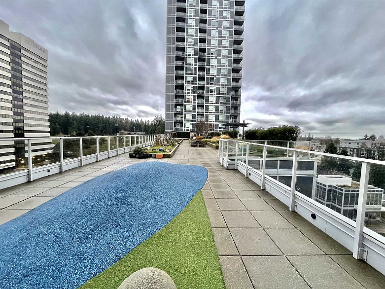 818 5665 Boundary Road