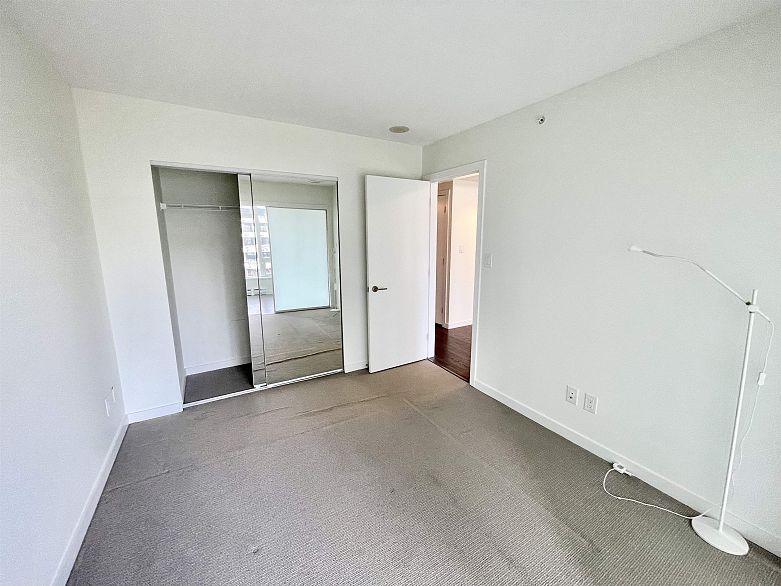 818 5665 Boundary Road