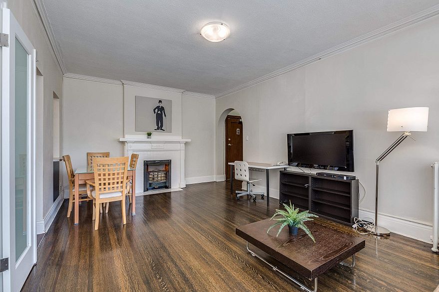 1 935 JERVIS STREET, Vancouver BC V6E 2B5