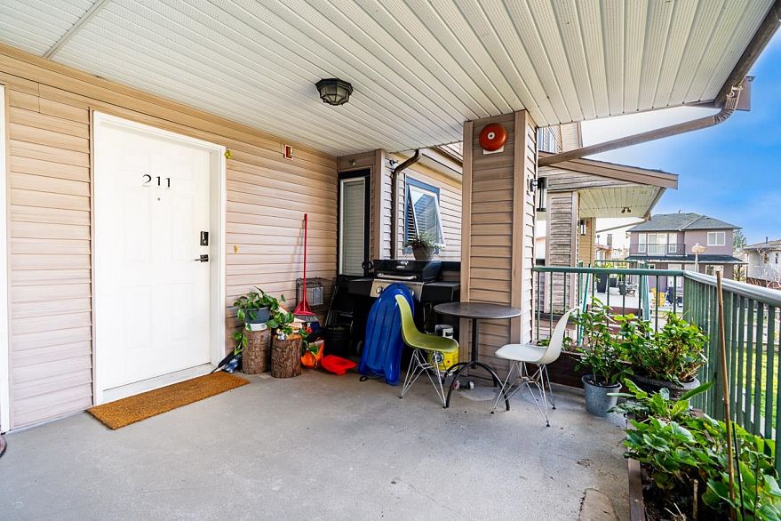 211 5625 Senlac Street