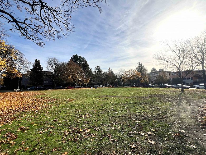 104 8775 Cartier Street