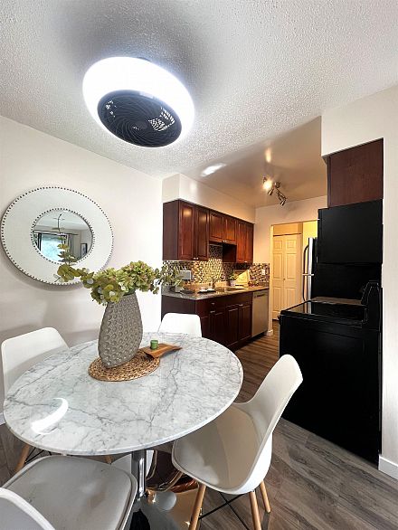 104 8775 Cartier Street