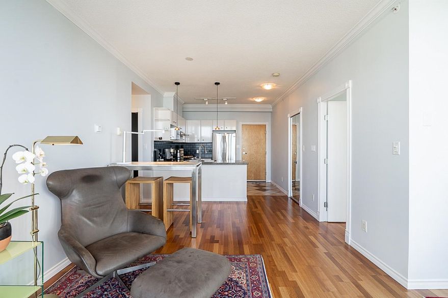 3202 501 Pacific Street