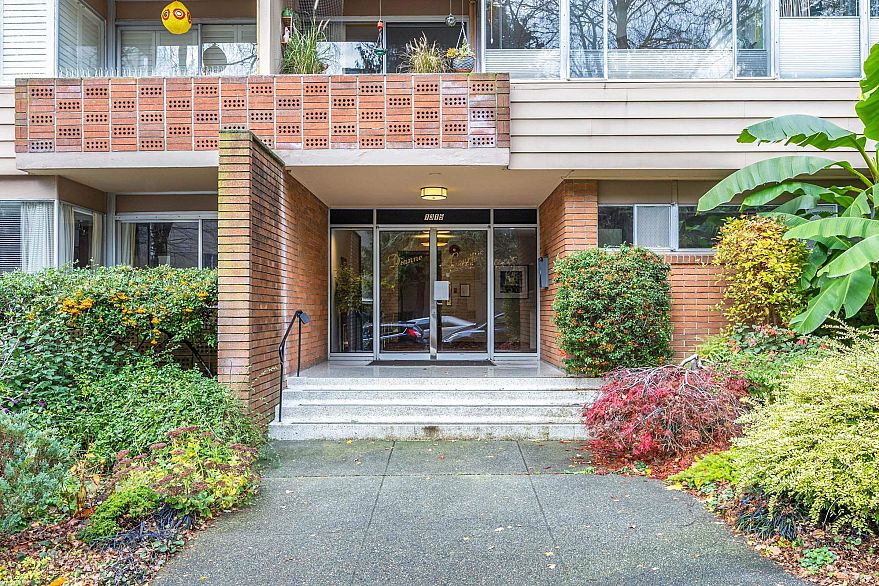 401 1315 Cardero Street