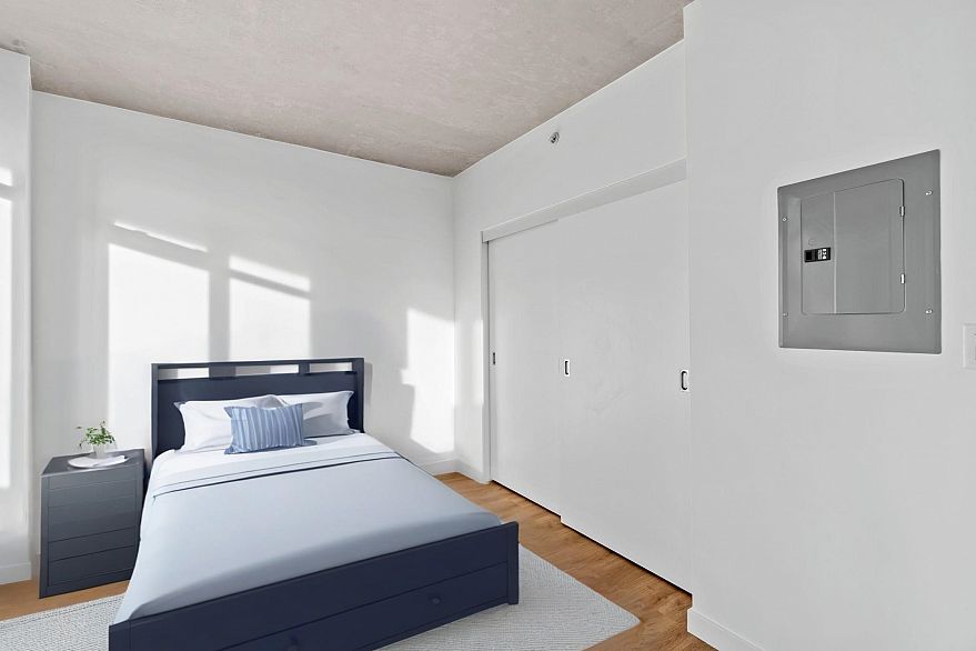 1707 108 W Cordova Street