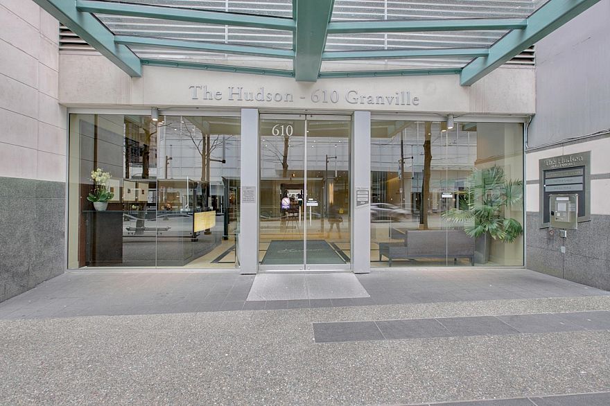 2906 610 Granville Street