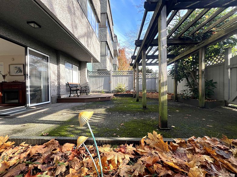 104 8775 Cartier Street