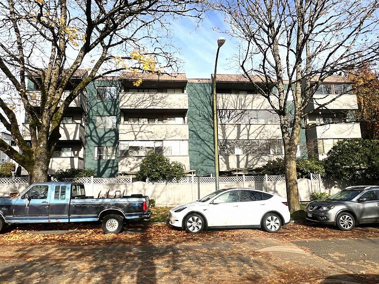 104 8775 Cartier Street