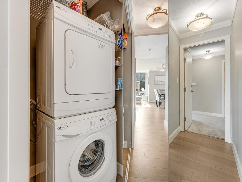 1605 838 W HASTINGS STREET, Vancouver BC V6C 1C6