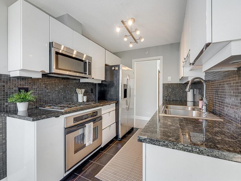 1605 838 W HASTINGS STREET, Vancouver BC V6C 1C6