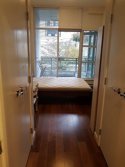 412 1205 Howe Street