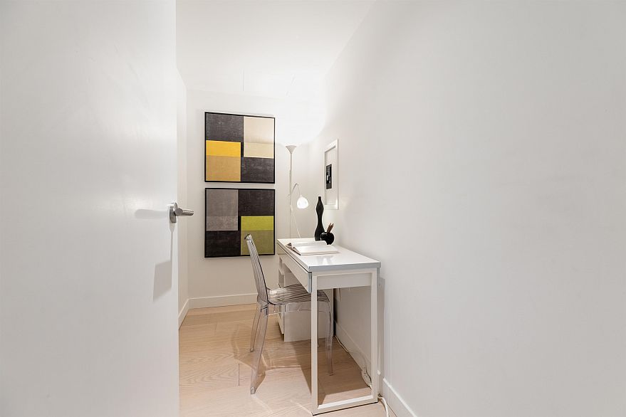 3801 1289 Hornby Street