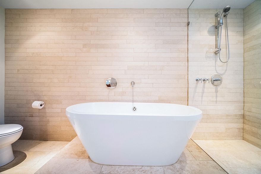 301 2386 CORNWALL AVENUE, Vancouver BC V6K 1B7