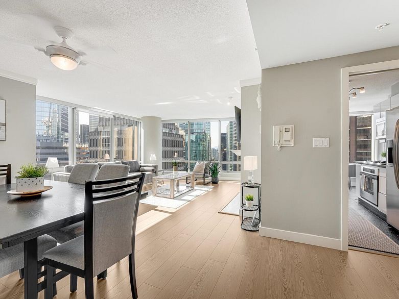 1605 838 W HASTINGS STREET, Vancouver BC V6C 1C6