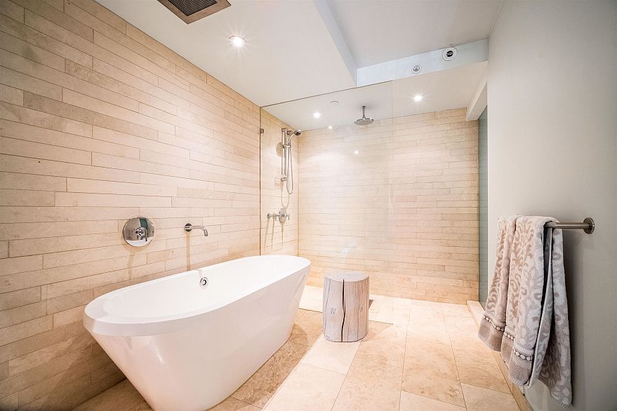 301 2386 CORNWALL AVENUE, Vancouver BC V6K 1B7