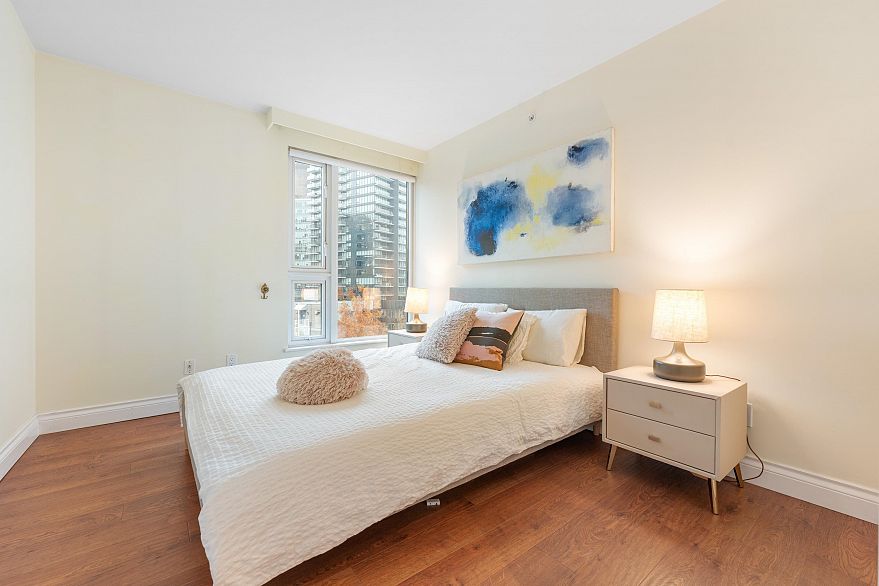 1001 535 Nicola Street