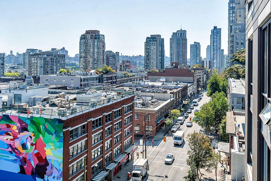 1003 1055 Homer Street