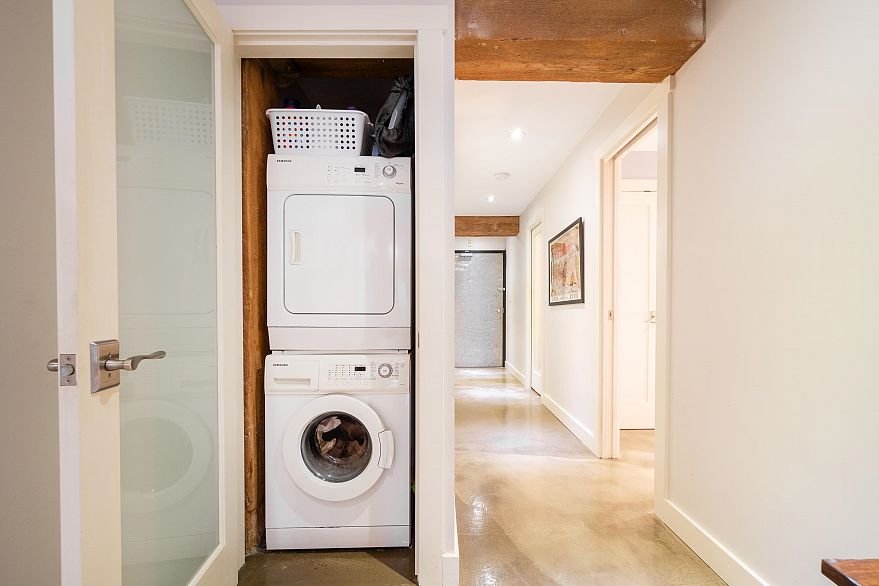 203 1066 Hamilton Street