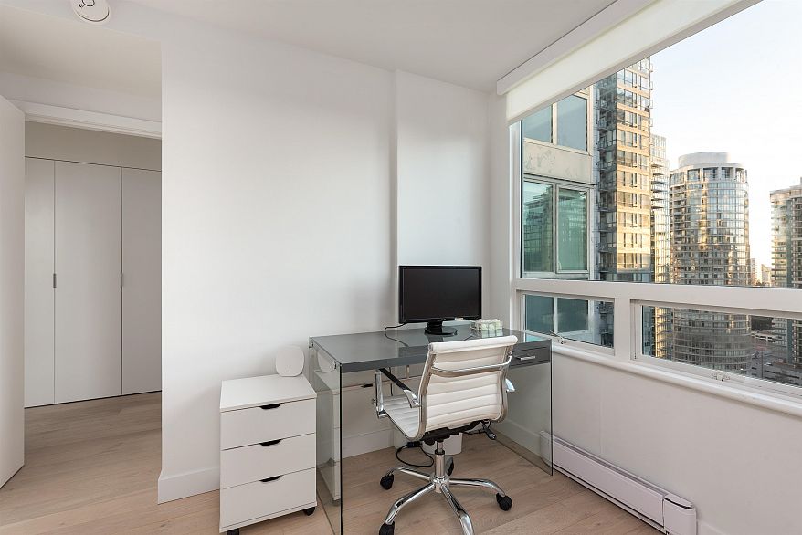 2601 1238 Melville Street