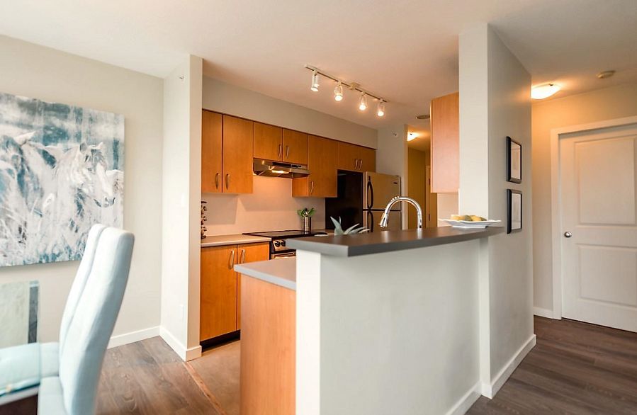 1801 1295 Richards Street