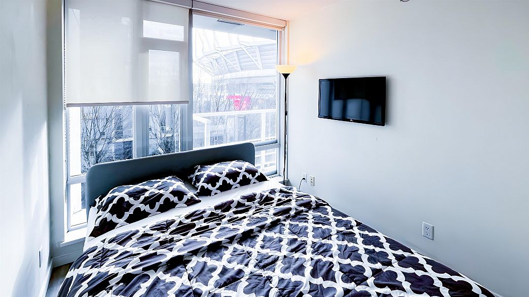 502 161 WEST GEORGIA ST, Vancouver BC V6B 0K9