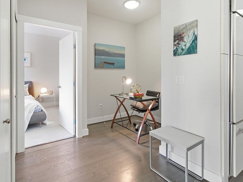 303 5928 Birney Avenue