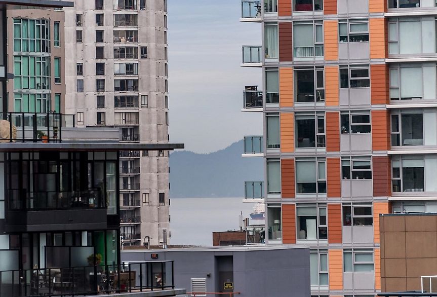 1801 1295 Richards Street