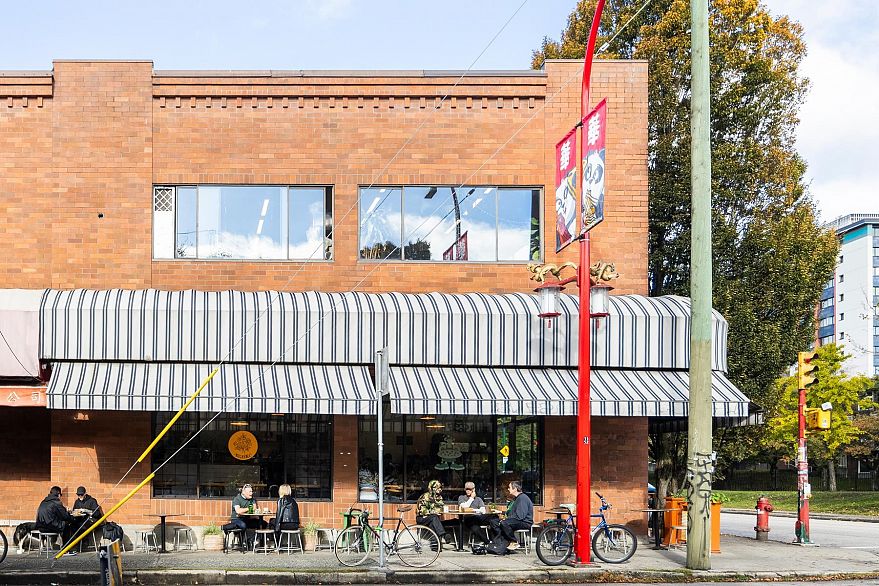 318 221 Union Street