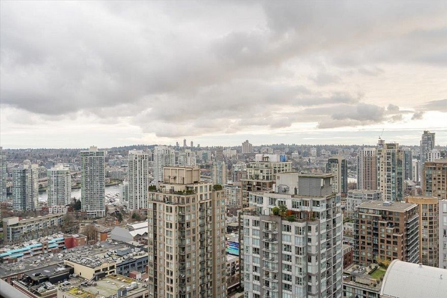 3001 969 Richards Street