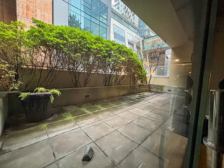 703 1238 Burrard Street