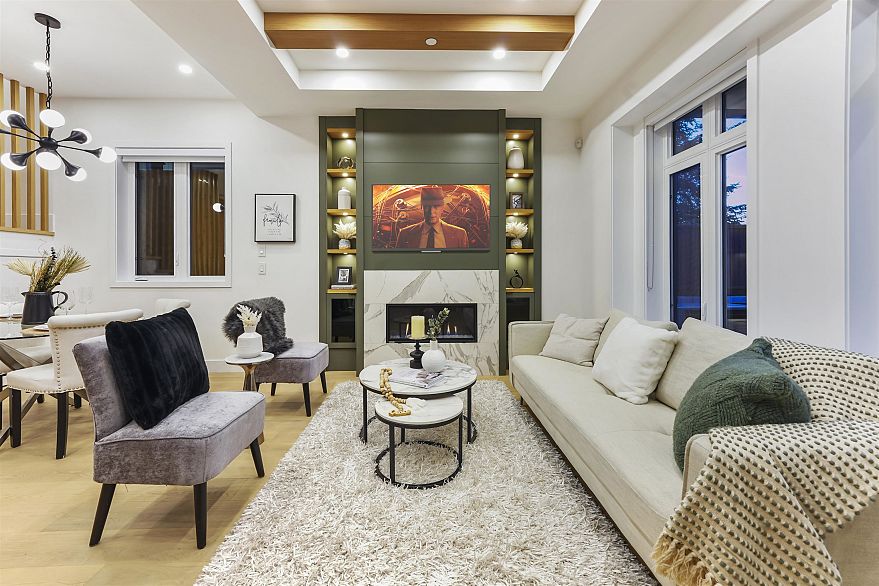 1 1322 E 13th Avenue