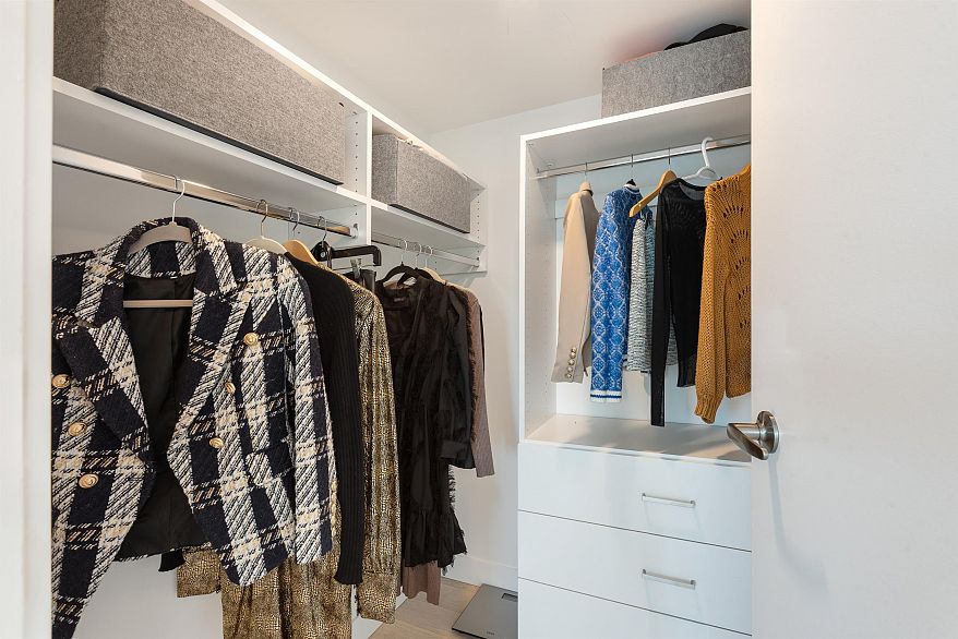 2601 1238 Melville Street