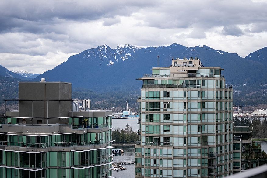 2806 1288 W Georgia Street