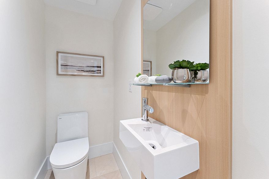 3121 Columbia Street